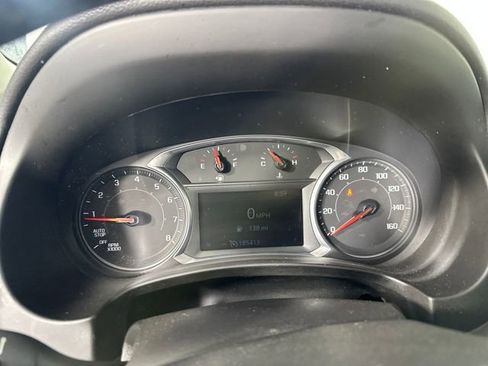 Used 2022 GMC Terrain SLT image 17