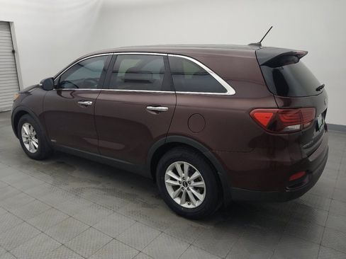 Used 2019 Kia Sorento AWD V6 image 3