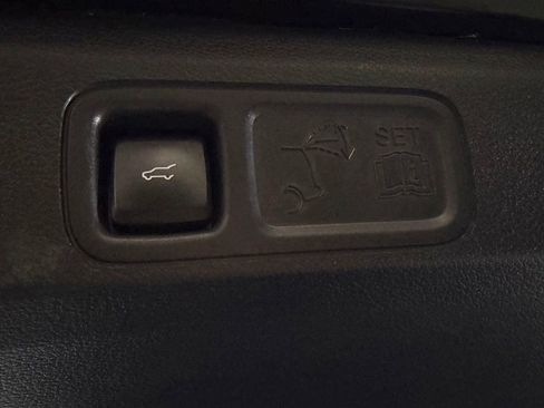 Used 2024 Lincoln Navigator Reserve image 33