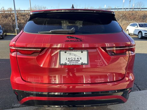 Certified 2025 Jaguar F-PACE R-Dynamic S image 6