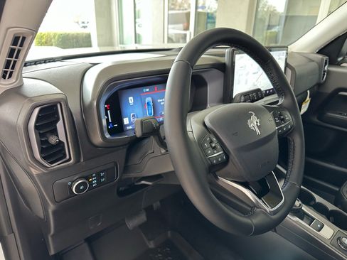 New 2026 Ford Bronco Sport Outer Banks w/ Outer Banks Tech Package+ image 19