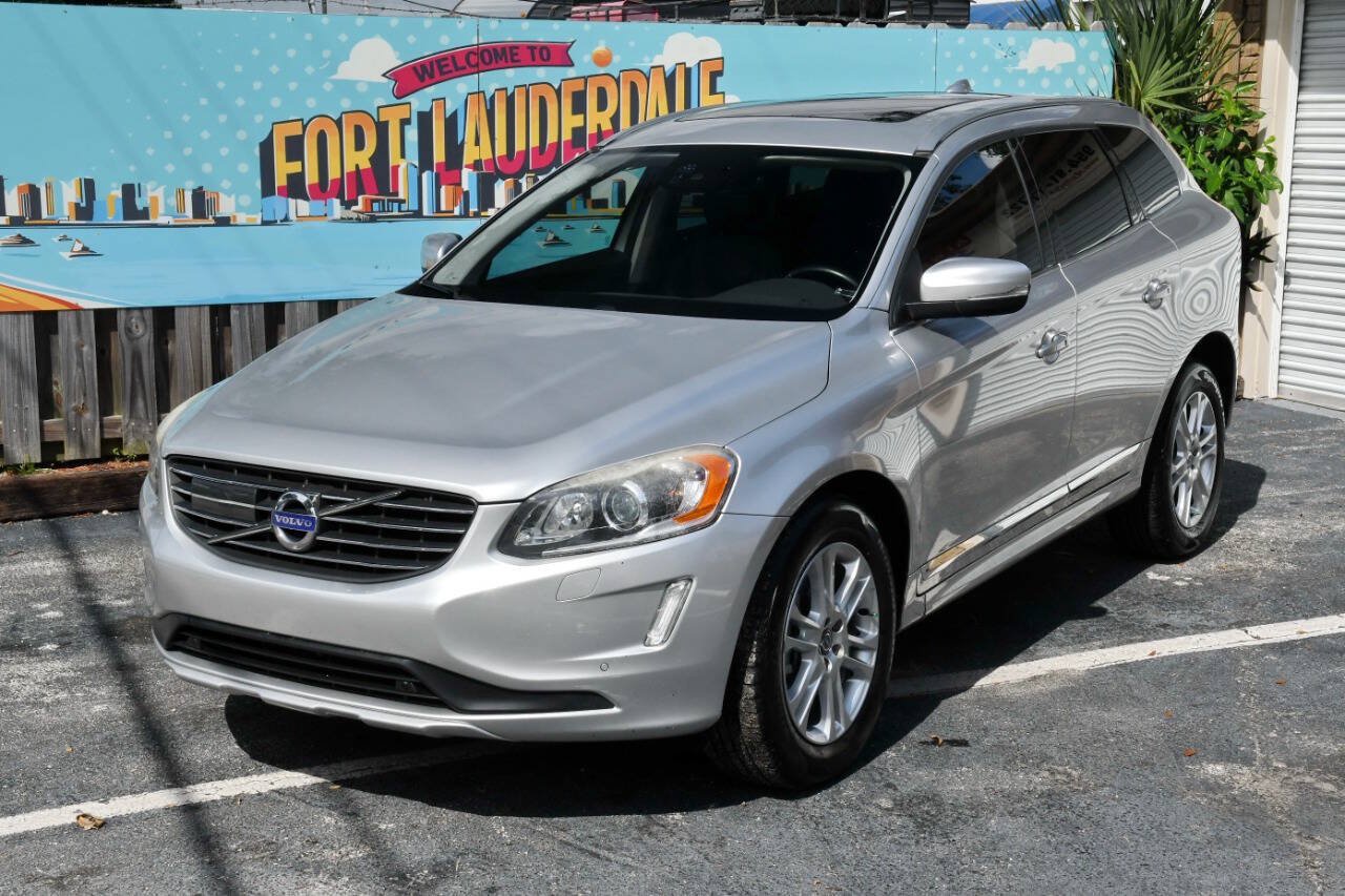 Used 2015 Volvo XC60 T5 Platinum FWD image 1