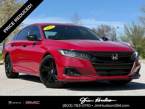 Used 2022 Honda Accord Sport image 2