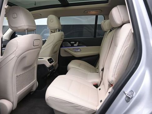 Used 2020 Mercedes-Benz GLS 450 4MATIC image 20