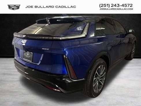 New 2025 Cadillac Lyriq Sport w/ LPO, Floor Liner Package image 2