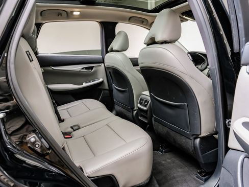 Used 2023 INFINITI QX50 Luxe image 39