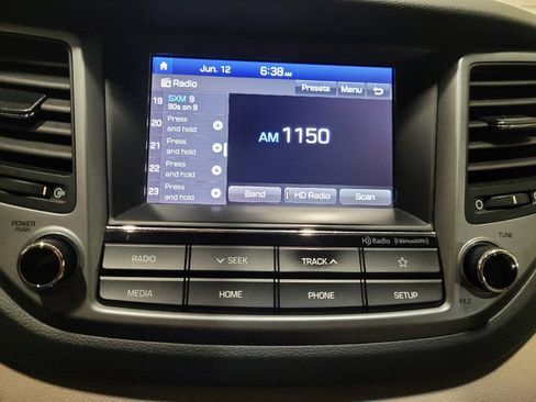 Used 2018 Hyundai Tucson SEL AWD/4WD image 25