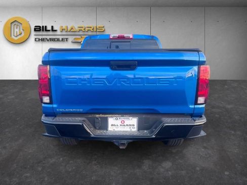 Used 2023 Chevrolet Colorado W/T AWD/4WD image 6