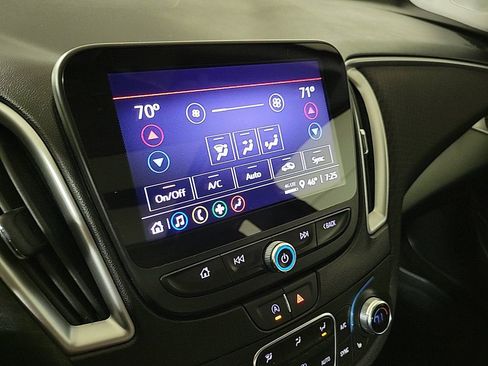 Used 2024 Chevrolet Malibu LT image 16