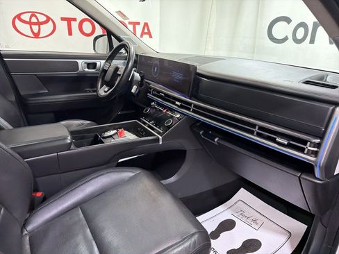 Used 2025 Hyundai Santa Fe Limited AWD/4WD image 11