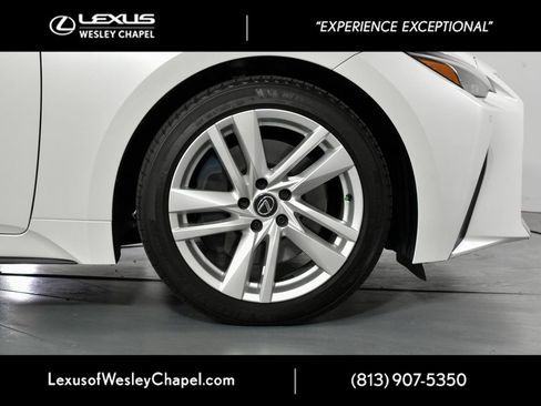 Used 2025 Lexus IS 300 w/ Comfort Package RWD image 5