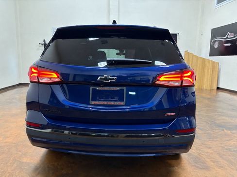Used 2022 Chevrolet Equinox RS w/ Infotainment Package FWD image 30