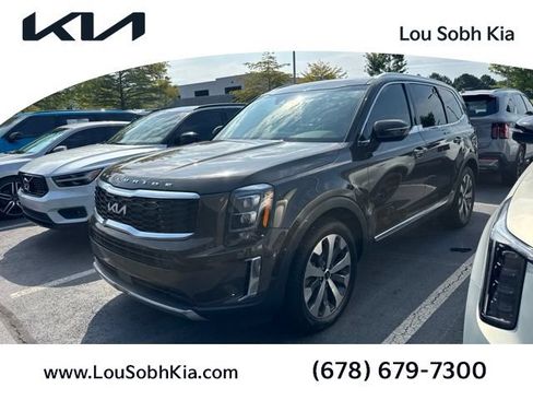 Used 2022 Kia Telluride EX w/ EX Premium Package FWD image 1