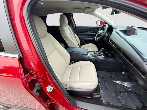 Used 2020 MAZDA CX-30 FWD w/ Preferred Package image 14