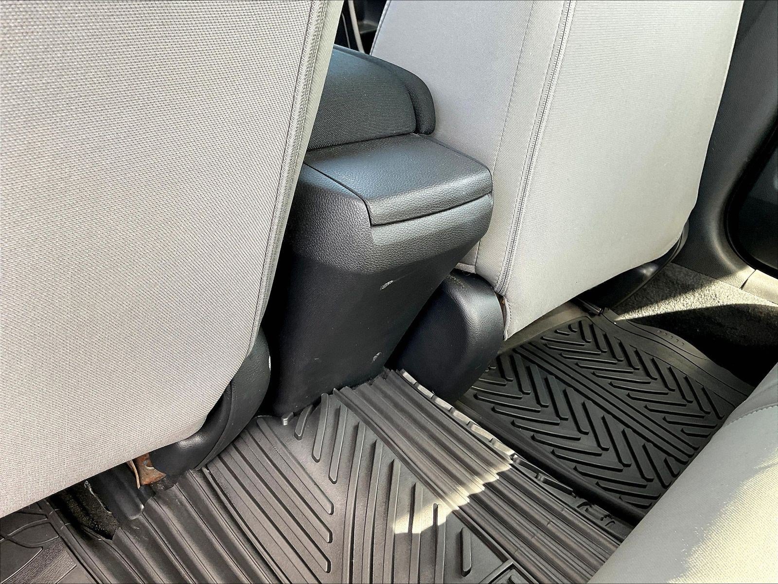 Used 2019 Honda Civic LX image 10