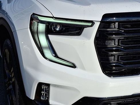 New 2026 GMC Acadia Elevation w/ Black Edition image 10