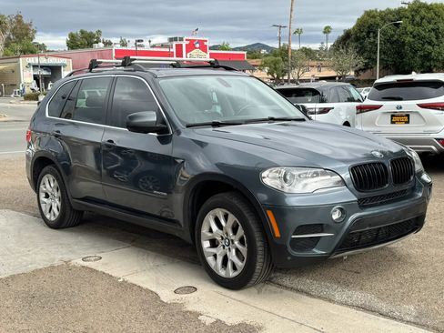 Used 2013 BMW X5 xDrive35i AWD/4WD image 2