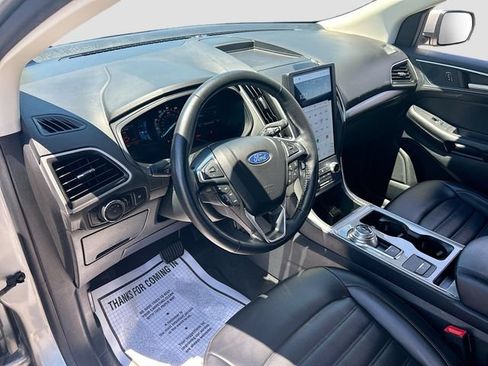 Certified 2023 Ford Edge SEL AWD/4WD image 11