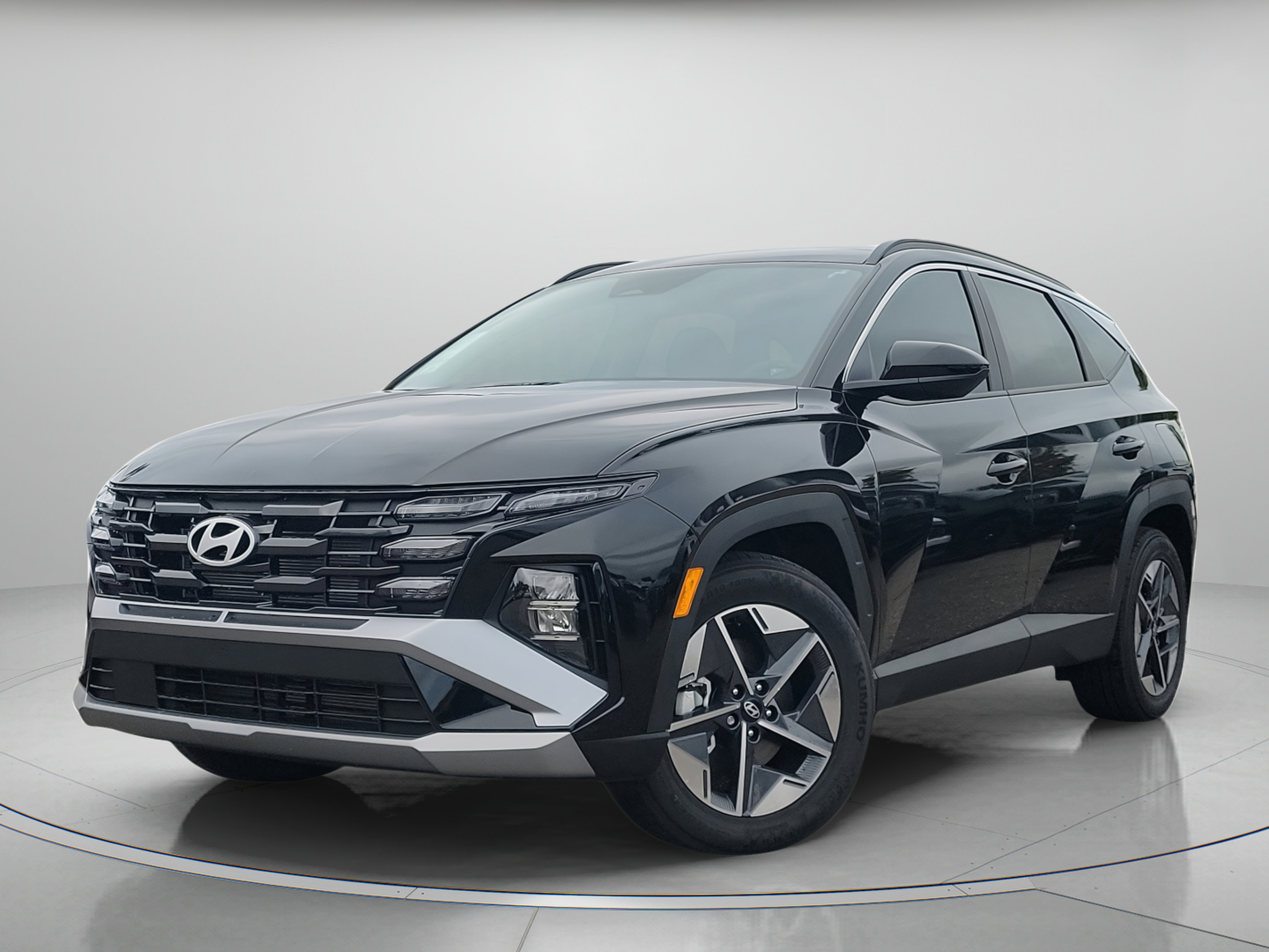 New 2026 Hyundai Tucson SEL Plus FWD image 2