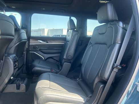 New 2026 Jeep Grand Cherokee L Limited AWD/4WD image 5