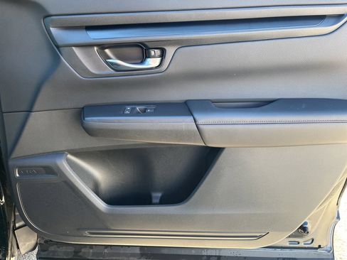 Used 2025 Honda CR-V Sport-L image 16