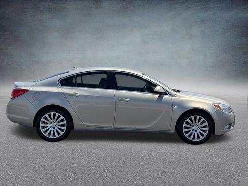 Used 2011 Buick Regal CXL w/ RL3 Preferred Equipment Group FWD image 2