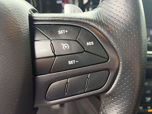 Used 2025 Dodge Durango R/T w/ Blacktop Package AWD/4WD image 21
