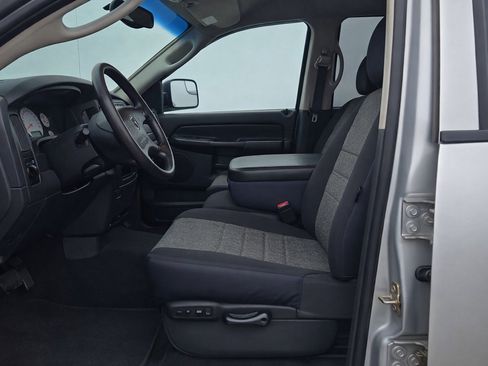 Used 2003 Dodge Ram 3500 Truck SLT image 6