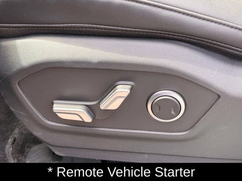 Certified 2025 Hyundai Santa Fe XRT AWD/4WD image 17