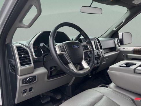 Used 2018 Ford F150 Lariat AWD/4WD image 30