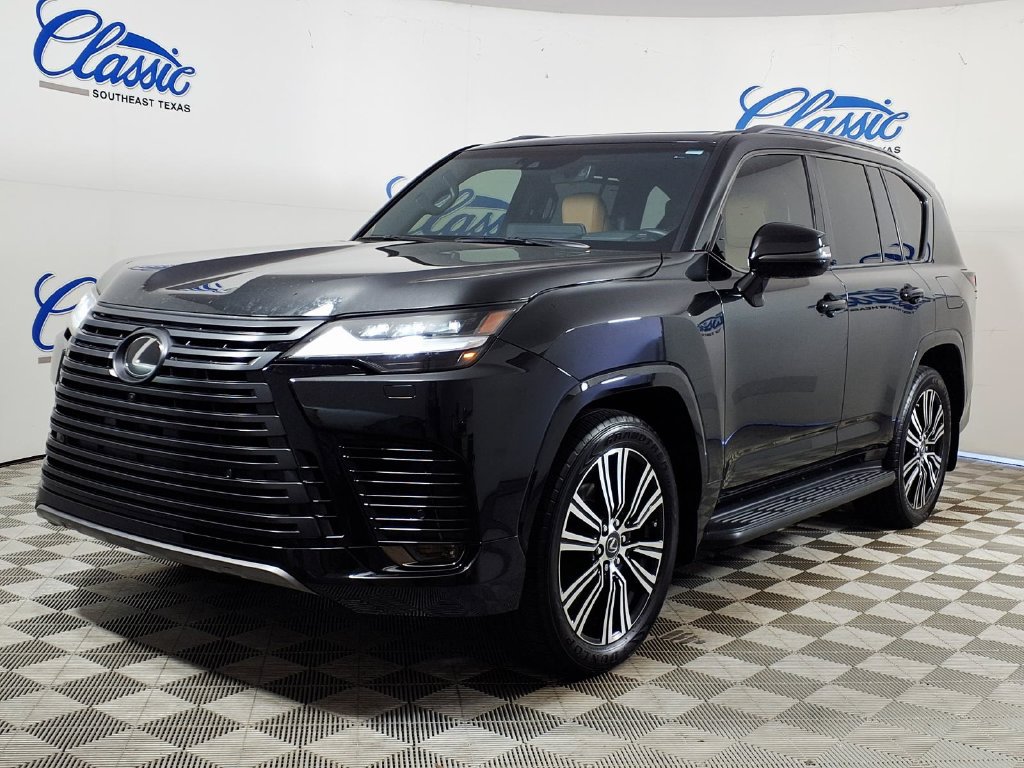Used 2024 Lexus LX 600 4WD w/ Appearance Package image 5