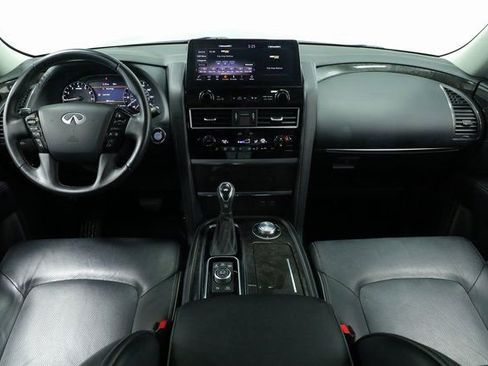 Used 2024 INFINITI QX80 Luxe image 8