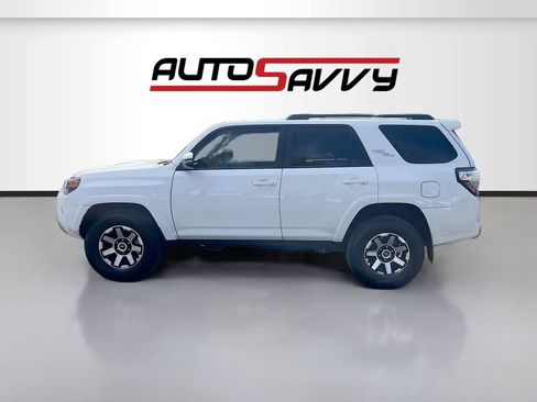 Used 2024 Toyota 4Runner TRD Off-Road Premium w/ Moonroof Package image 4