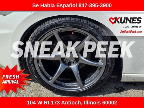 Used 2014 Nissan 370Z Touring RWD image 14