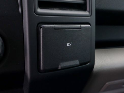 Used 2020 Ford F150 XL image 29