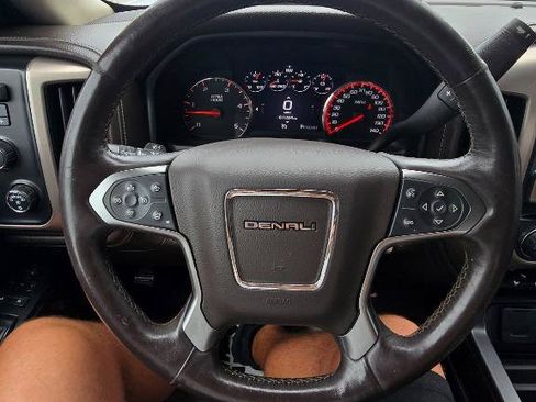 Used 2015 GMC Sierra 2500 Denali w/ Duramax Plus Package AWD/4WD image 31