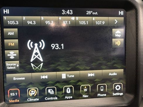 Used 2021 Jeep Gladiator Overland w/ Popular Equipment Package image 22