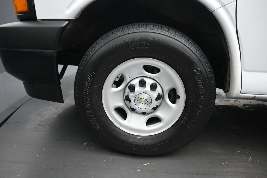 Used 2023 Chevrolet Express 3500 LS RWD image 47