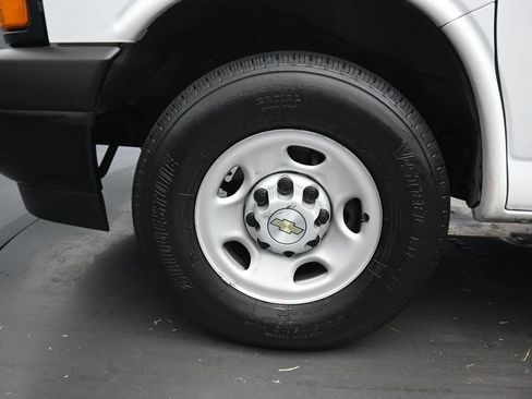 Used 2023 Chevrolet Express 3500 LS RWD image 47