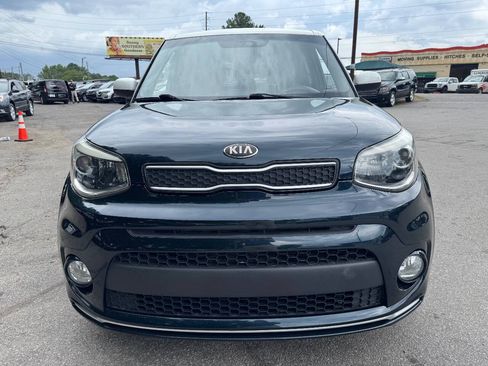 Used 2018 Kia Soul + FWD image 2