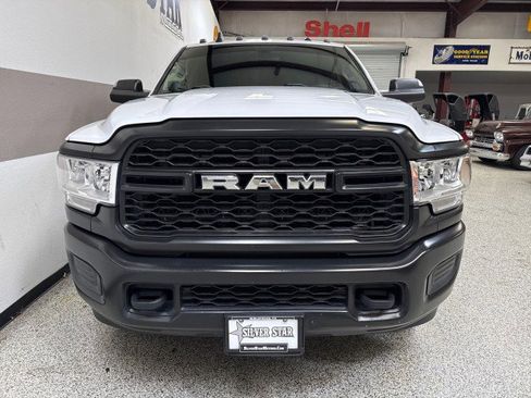 Used 2020 RAM 2500 Tradesman w/ Snow Chief Group image 2