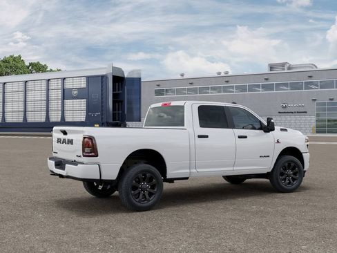 New 2026 RAM 2500 Big Horn AWD/4WD image 4