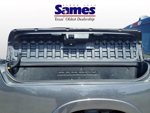 Used 2019 RAM 1500 Limited AWD/4WD image 7