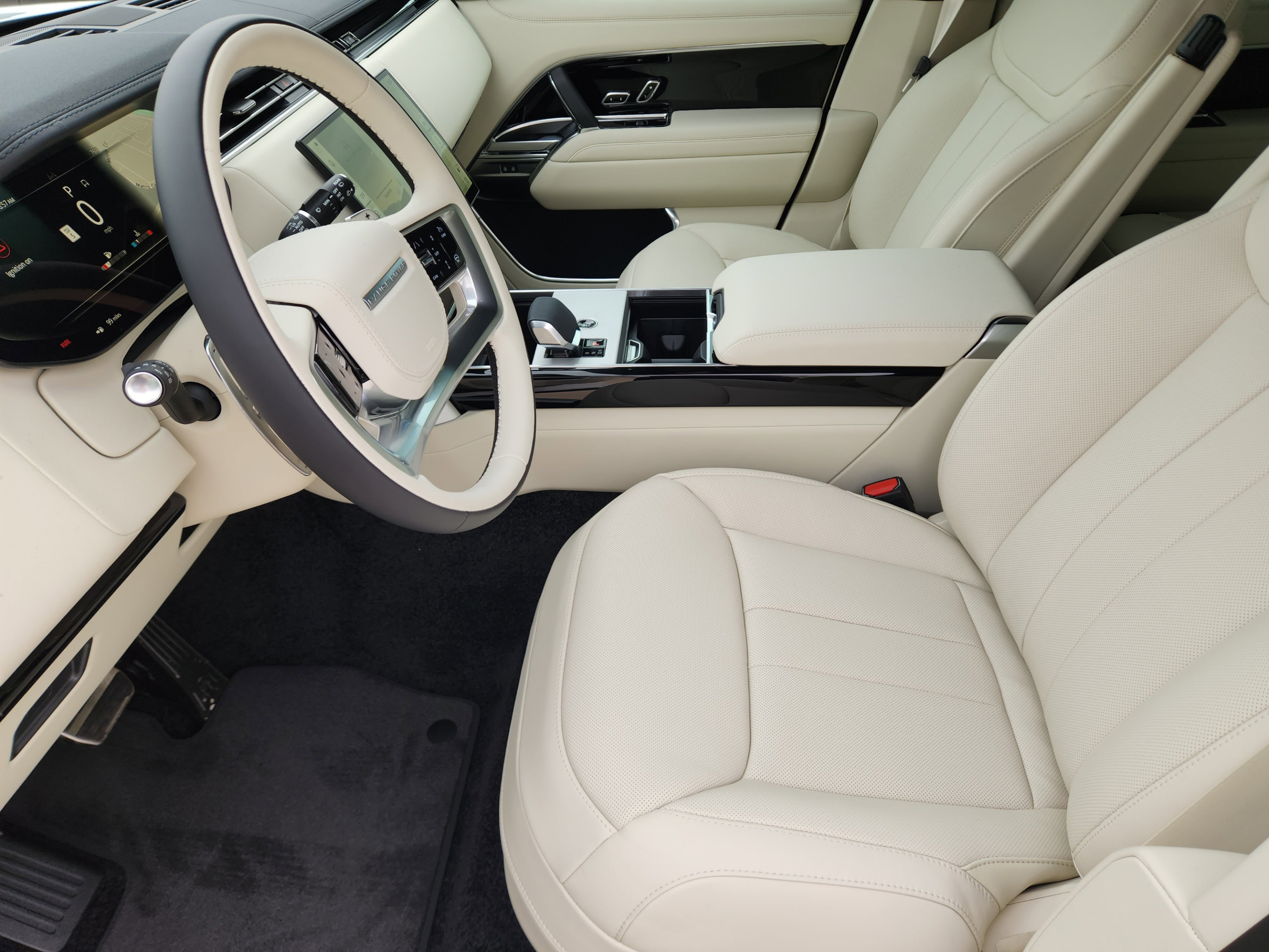 New 2026 Land Rover Range Rover SE AWD/4WD image 8