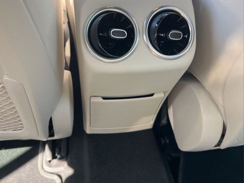 Used 2019 Mercedes-Benz A 220 image 7