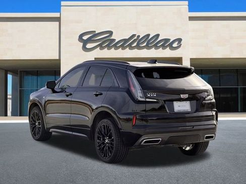 Certified 2024 Cadillac XT4 Sport image 9