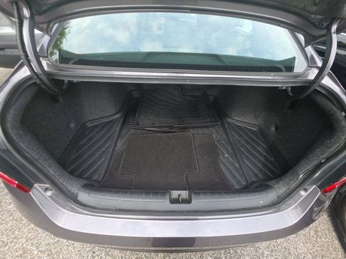 Used 2019 Honda Accord EX-L image 12