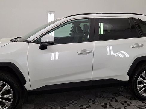Used 2023 Toyota RAV4 Limited AWD/4WD image 9