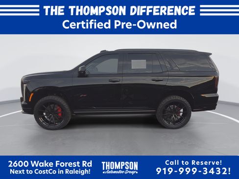 Used 2026 Cadillac Escalade V AWD/4WD image 6
