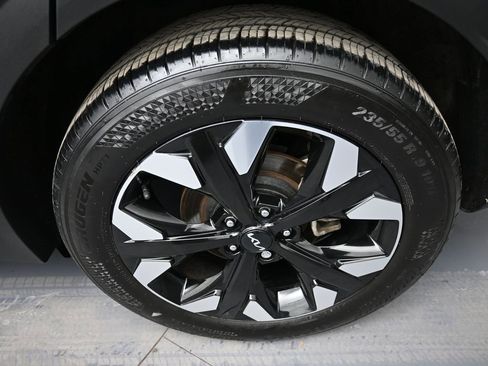 Certified 2023 Kia Sportage X-Line w/ X-Line Premium Package image 15